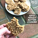 Low Carb and Keto Peanut Butter Cookies